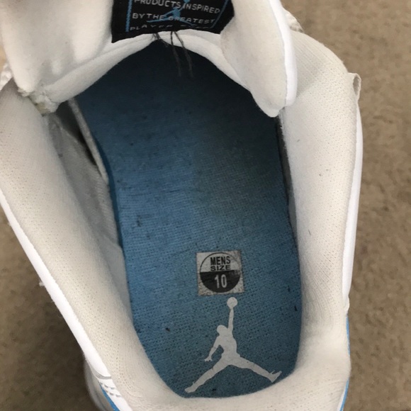 Air Jordan 11s - Picture 4 of 6